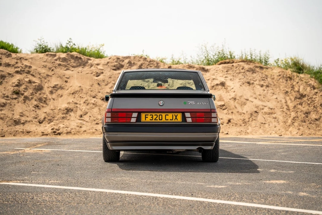 1988 Alfa Romeo 75/Milano - Image 11 of 30