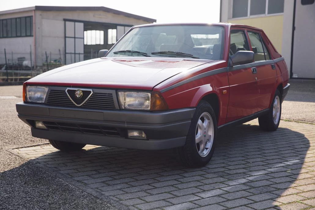1988 Alfa Romeo 75/Milano - Image 6 of 31