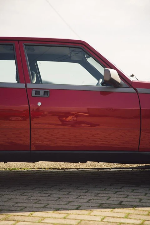 1988 Alfa Romeo 75/Milano - Image 17 of 31