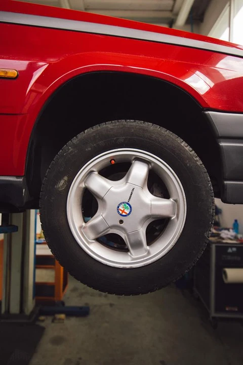 1988 Alfa Romeo 75/Milano - Image 23 of 31
