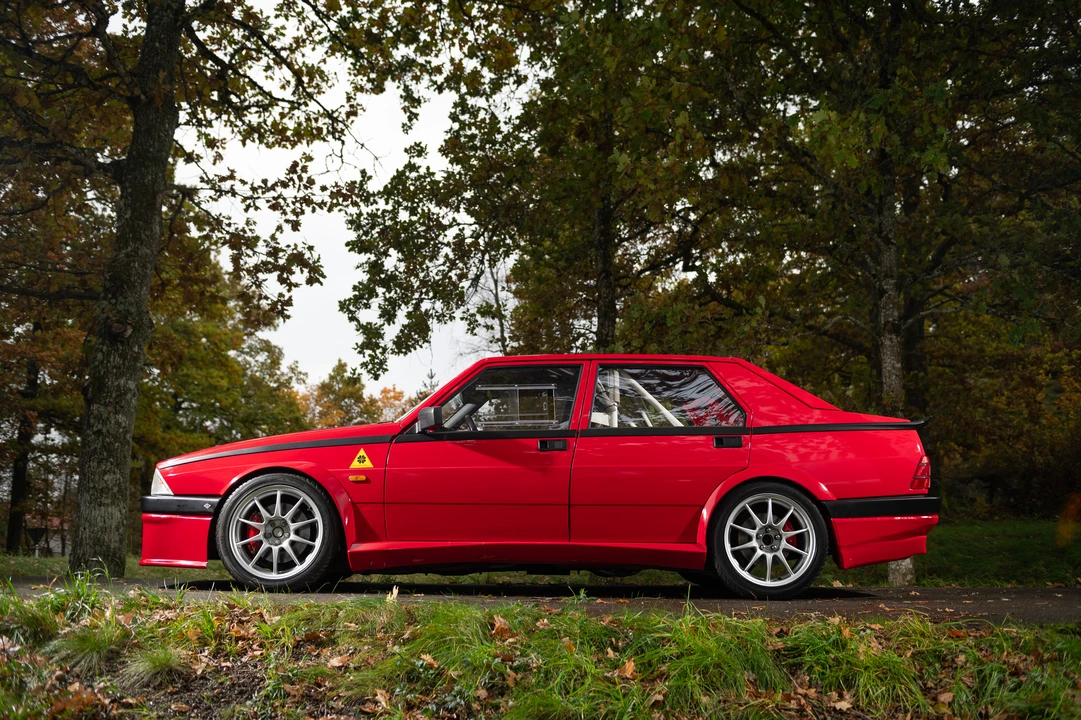 1985 Alfa Romeo 75/Milano - Image 5 of 31