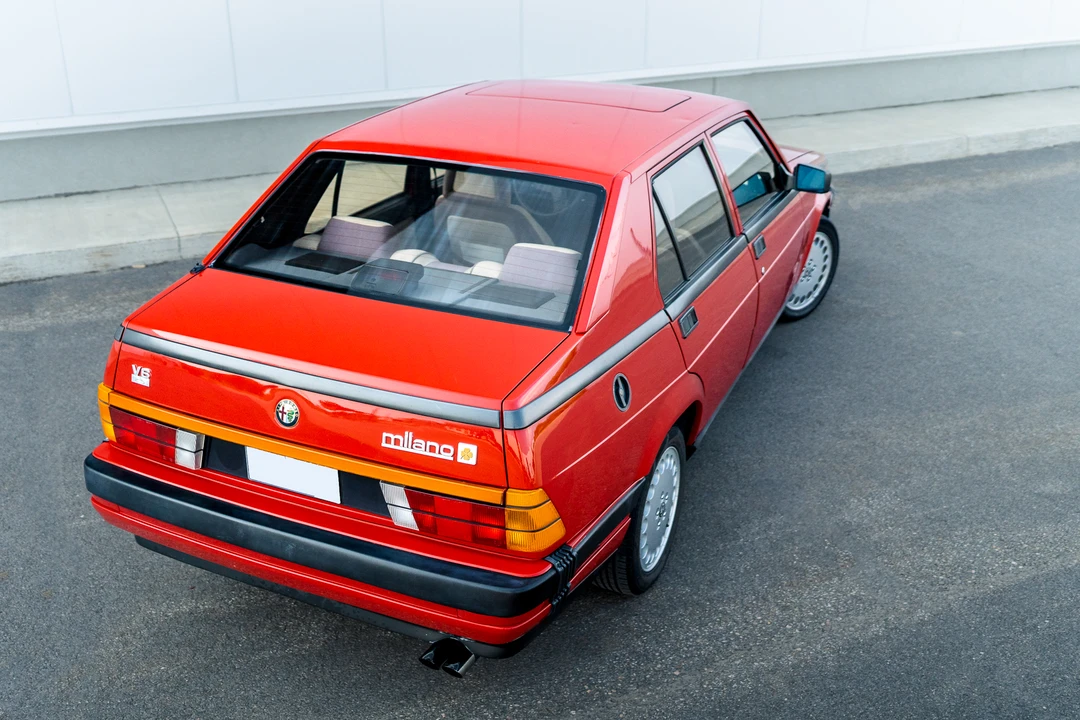 1988 Alfa Romeo 75/Milano - Image 9 of 31
