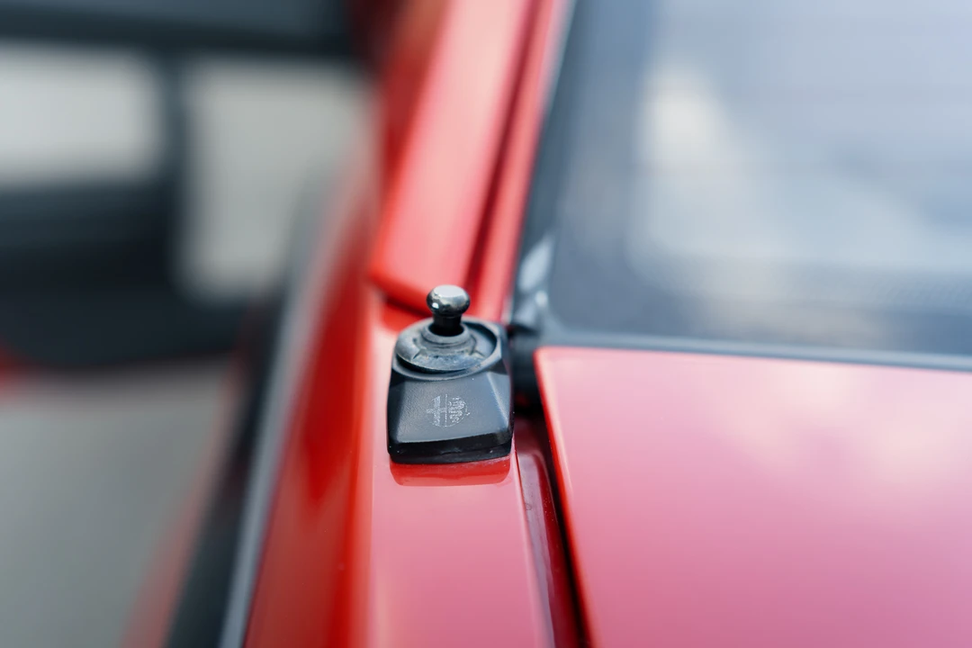 1988 Alfa Romeo 75/Milano - Image 20 of 31