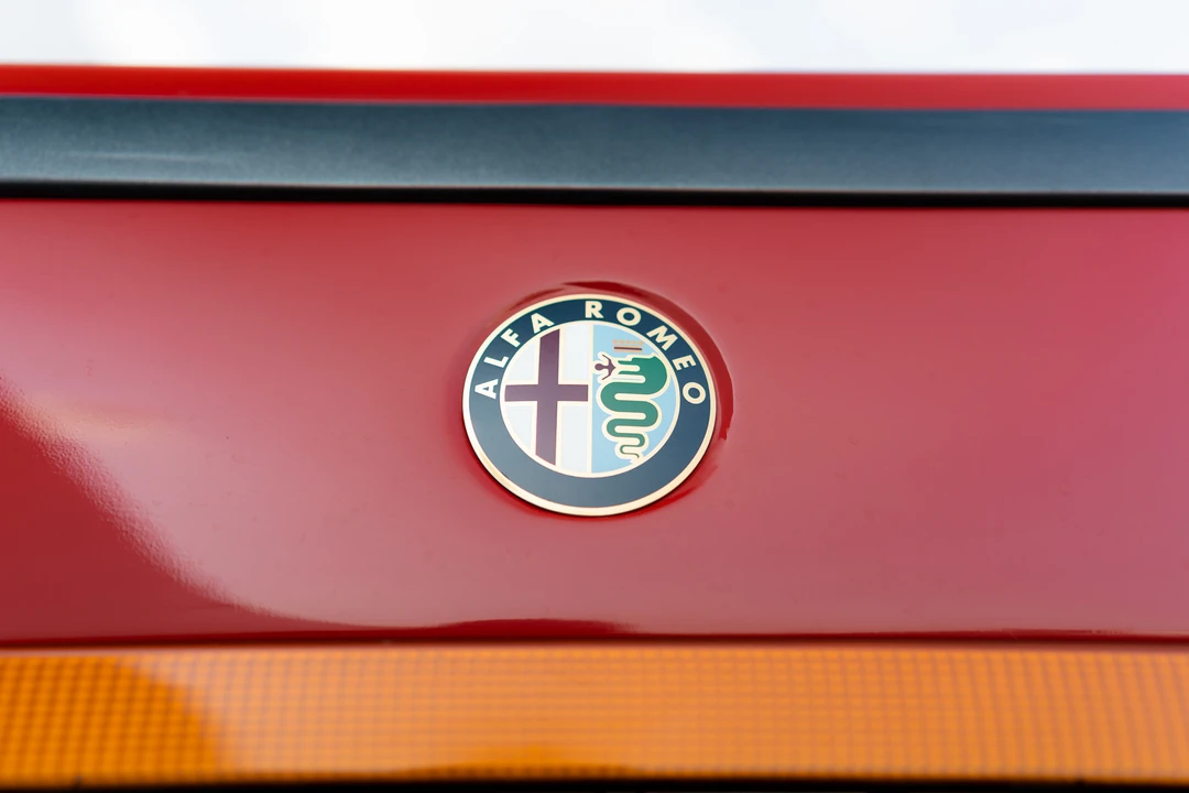 1988 Alfa Romeo 75/Milano - Image 18 of 31
