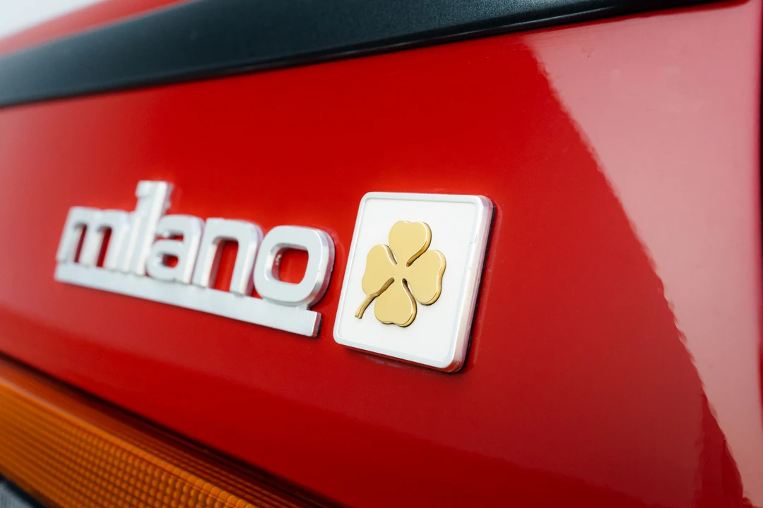 1988 Alfa Romeo 75/Milano - Image 17 of 31