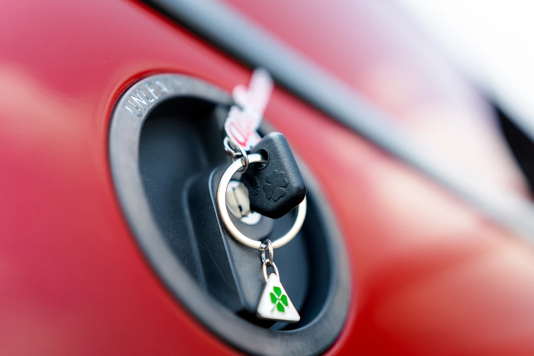 1988 Alfa Romeo 75/Milano - Image 16 of 31