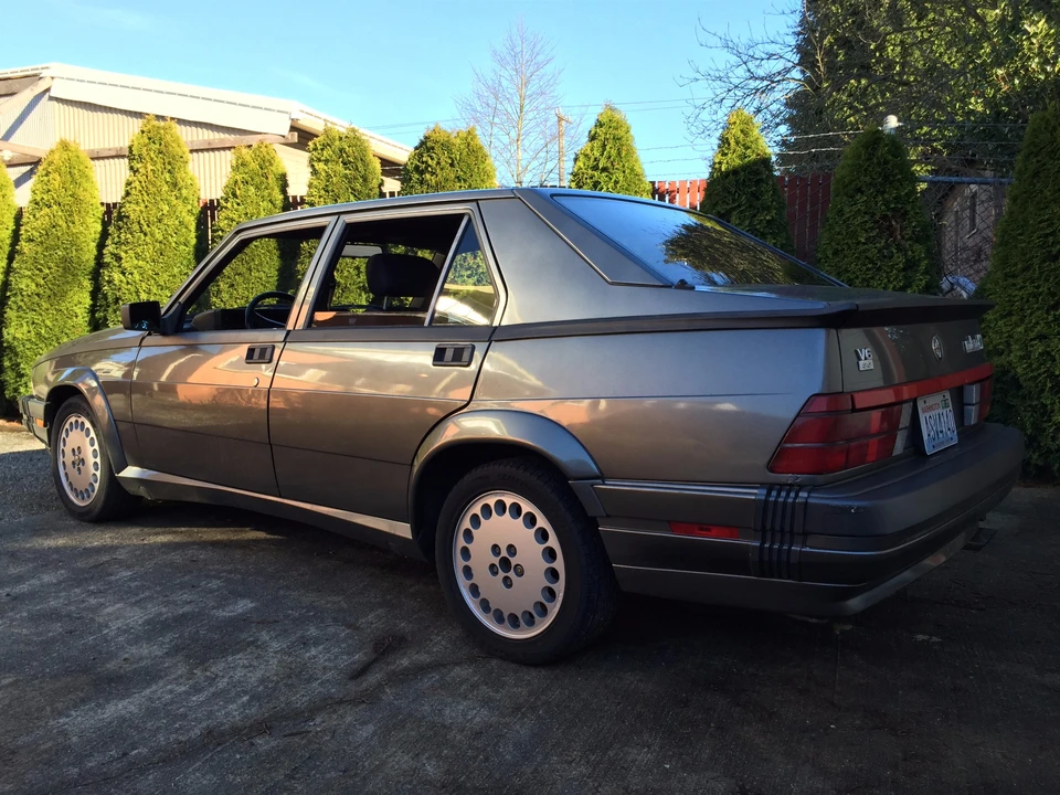 1988 Alfa Romeo 75/Milano - Image 6 of 30