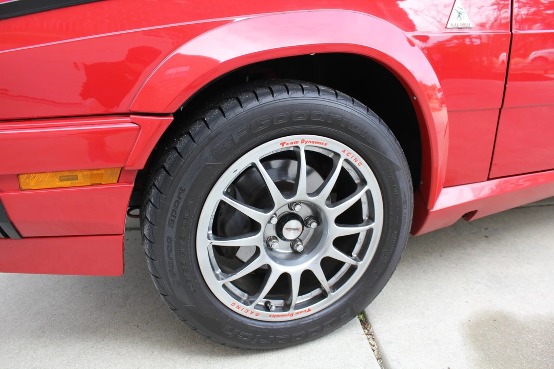 1988 Alfa Romeo 75/Milano - Image 25 of 31
