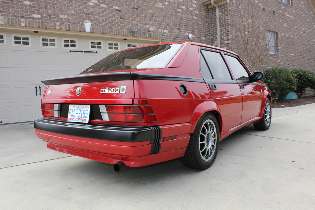 1988 Alfa Romeo 75/Milano - Image 14 of 31