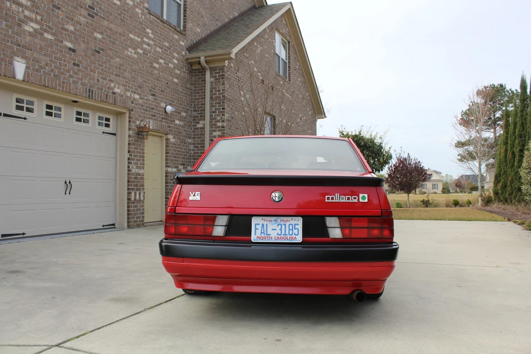 1988 Alfa Romeo 75/Milano - Image 15 of 31