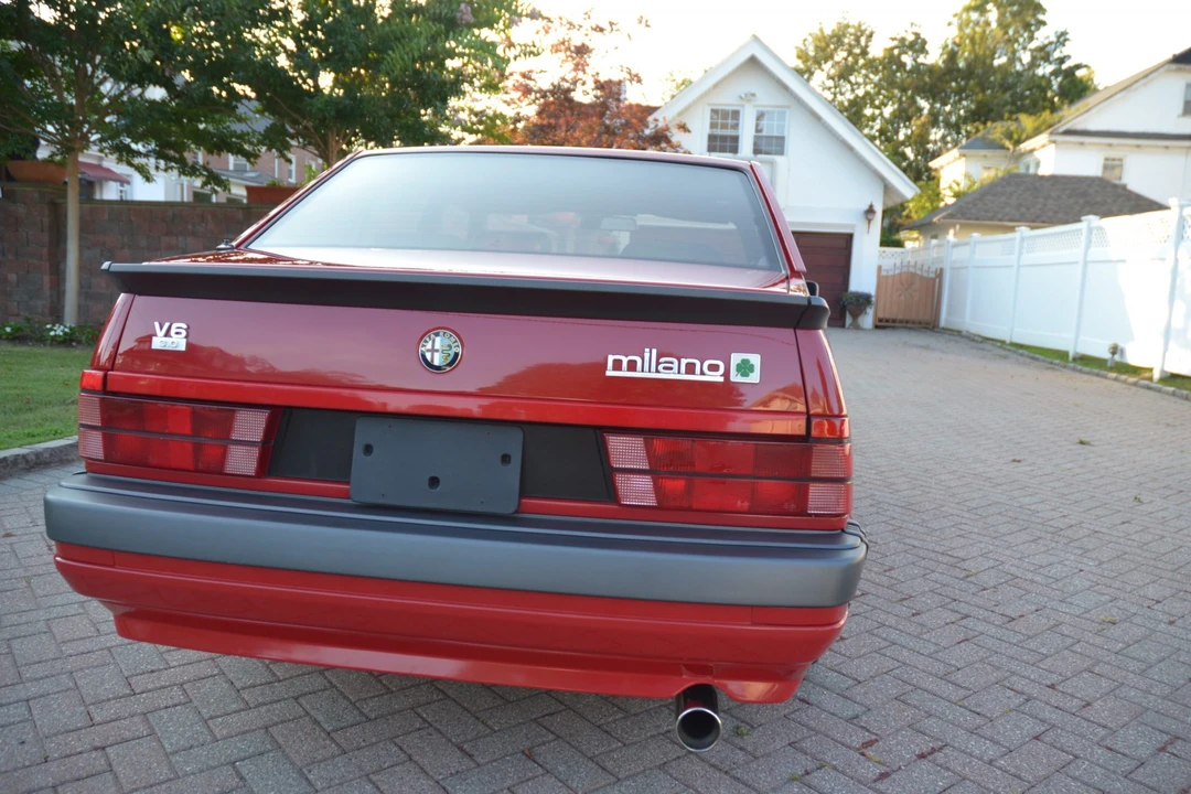 1988 Alfa Romeo 75/Milano - Image 12 of 31