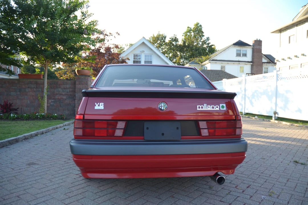 1988 Alfa Romeo 75/Milano - Image 11 of 31