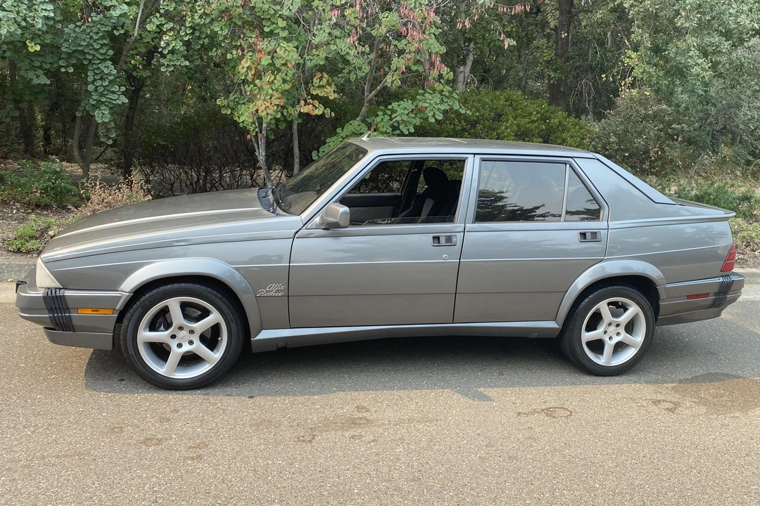 1998 Alfa Romeo 75/Milano - Image 3 of 31