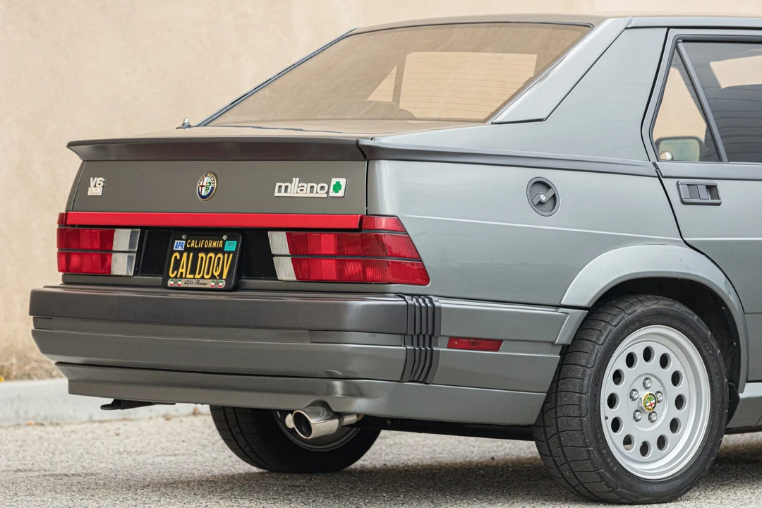 1988 Alfa Romeo 75/Milano - Image 29 of 31