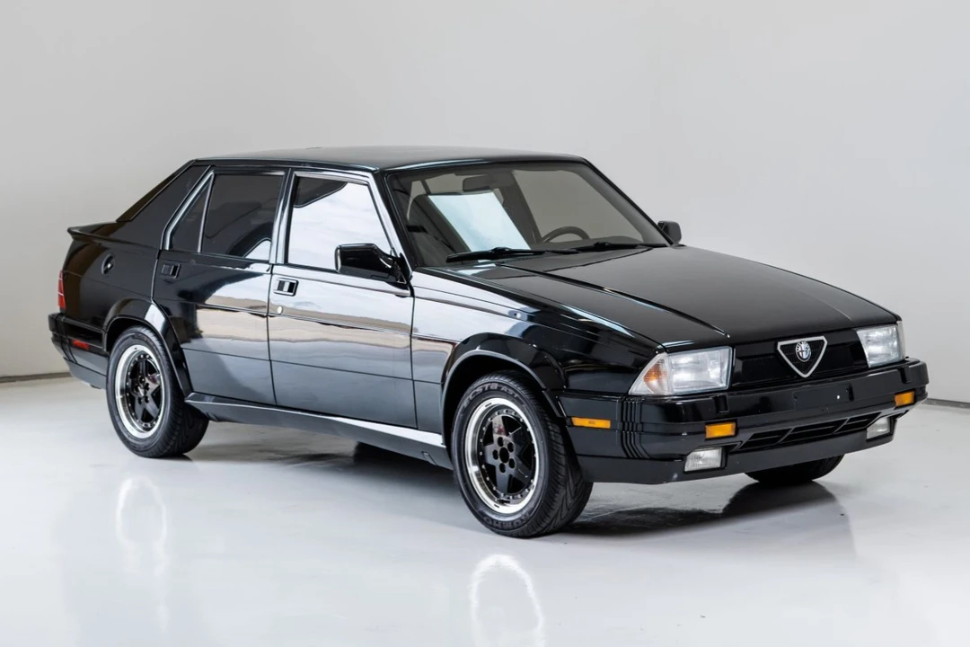 1988 Alfa Romeo 75/Milano - Image 9 of 31