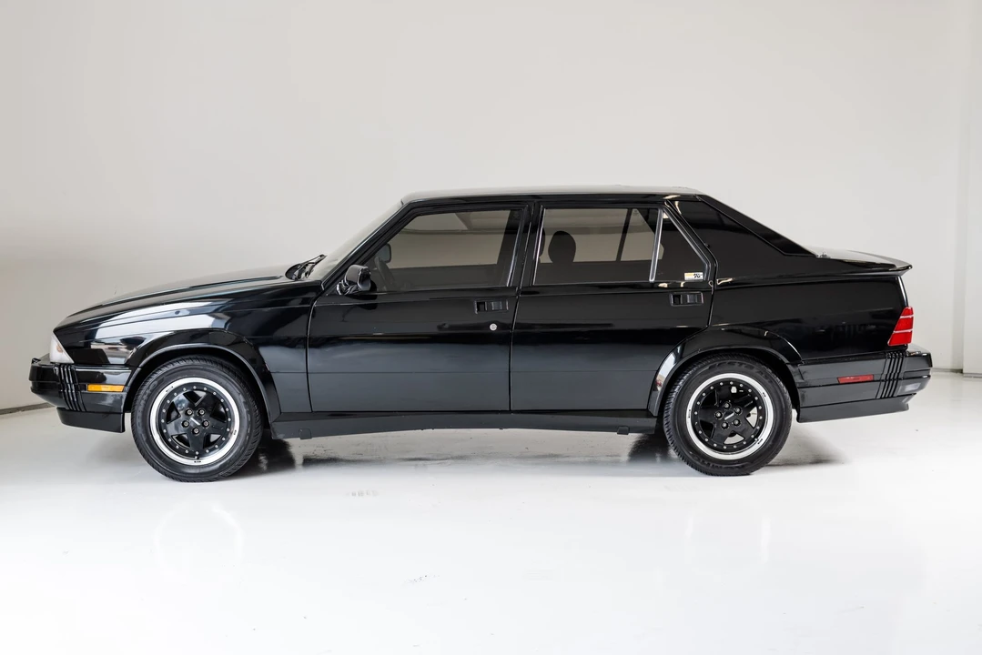 1988 Alfa Romeo 75/Milano - Image 6 of 31