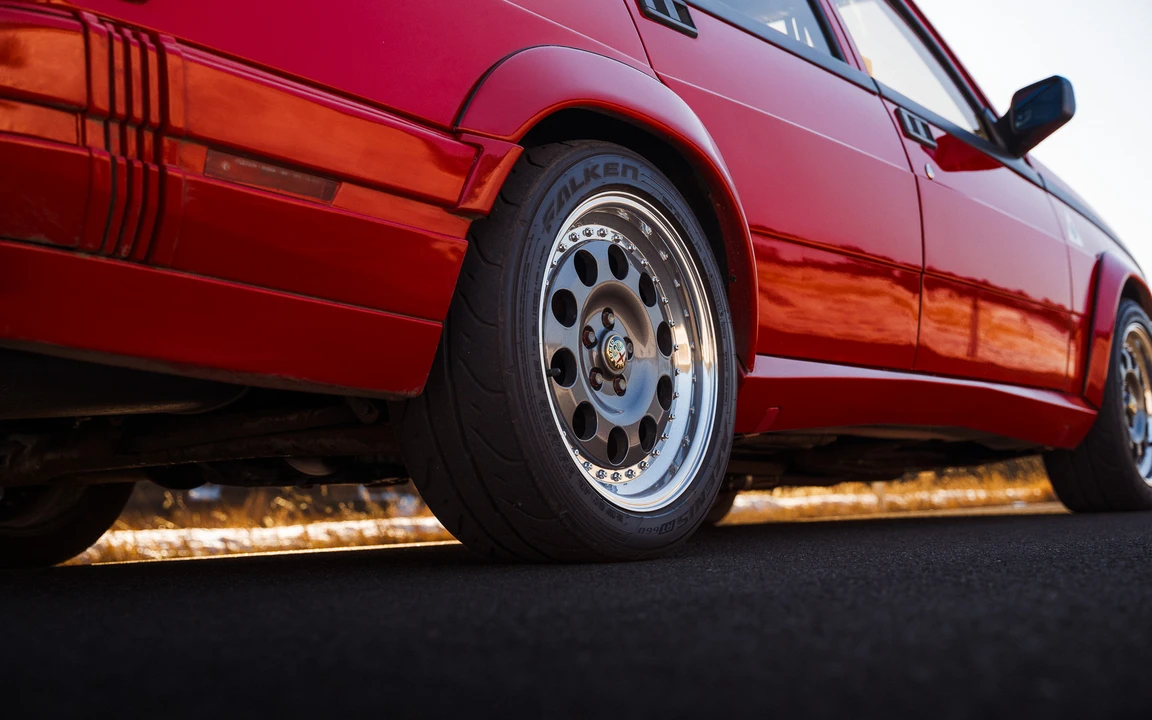 1988 Alfa Romeo 75/Milano - Image 29 of 31