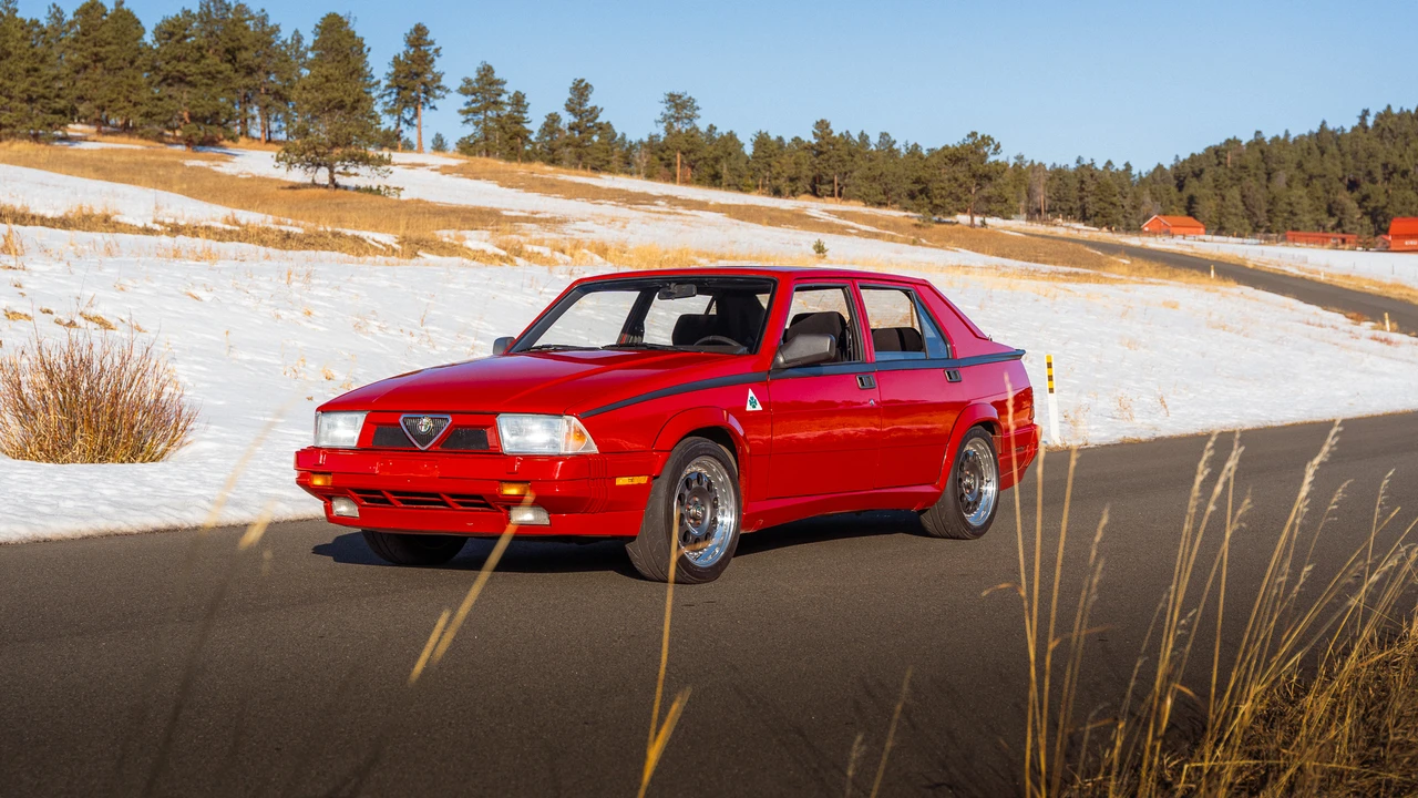 1988 Alfa Romeo 75/Milano - Image 2 of 31