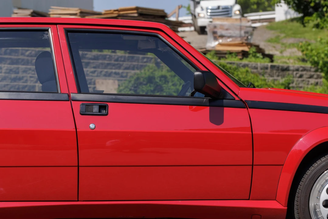 1988 Alfa Romeo 75/Milano - Image 22 of 31