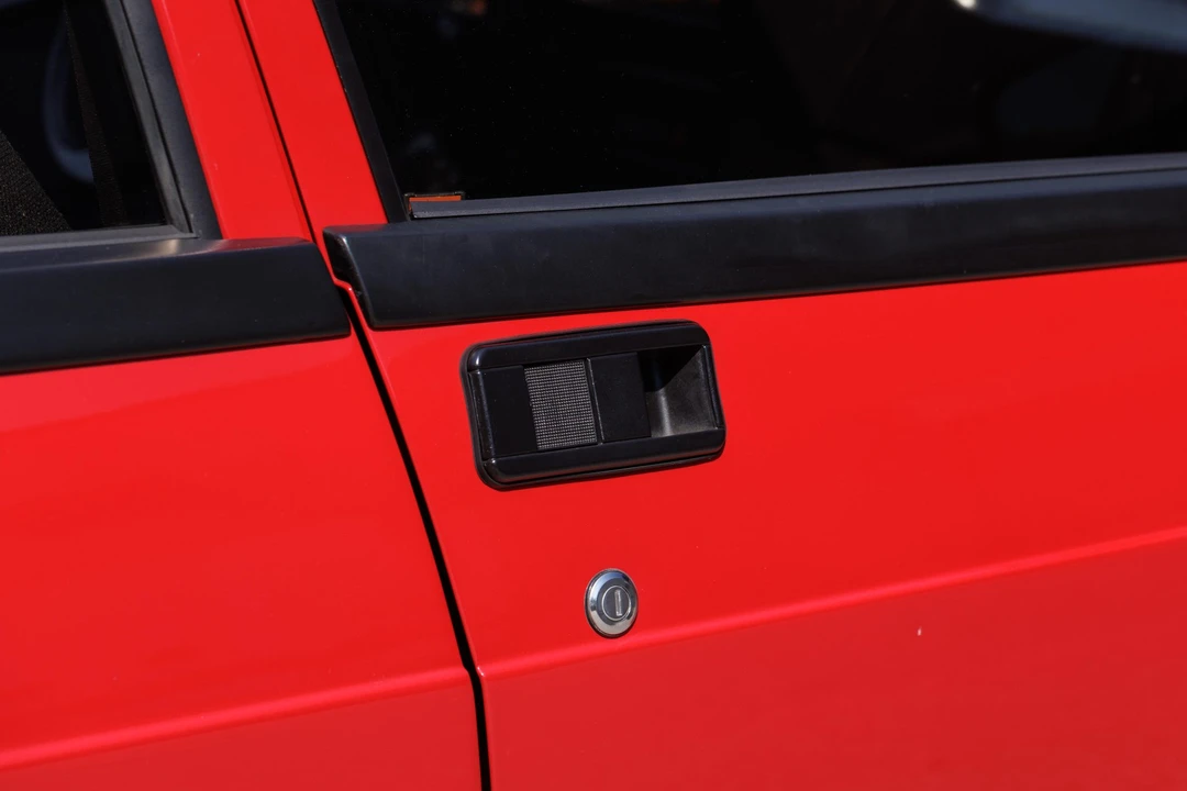 1988 Alfa Romeo 75/Milano - Image 29 of 31