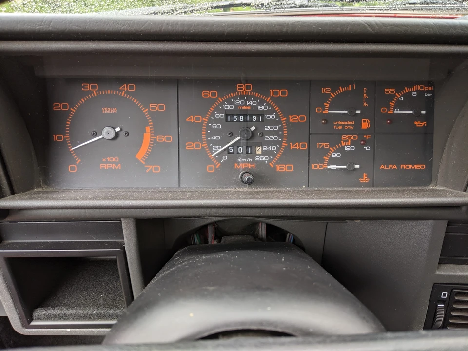 1988 Alfa Romeo 75/Milano - Image 28 of 31