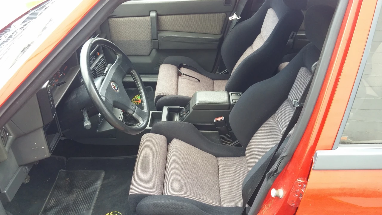 1988 Alfa Romeo 75/Milano - Image 26 of 31