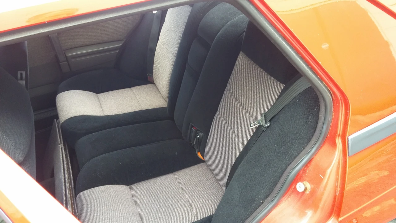 1988 Alfa Romeo 75/Milano - Image 31 of 31