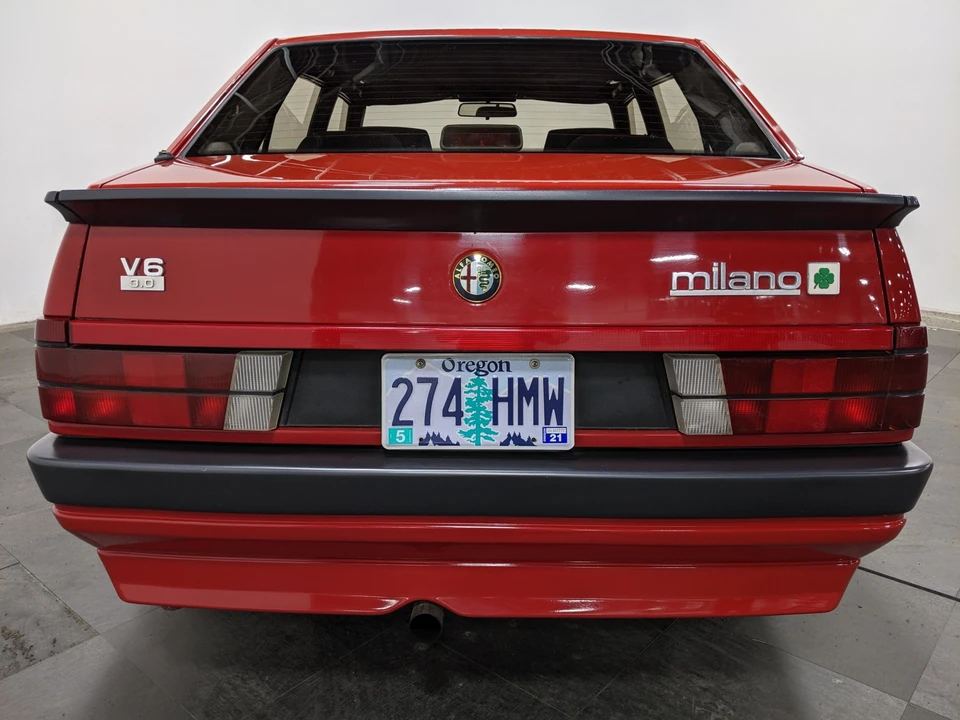 1988 Alfa Romeo 75/Milano - Image 14 of 31
