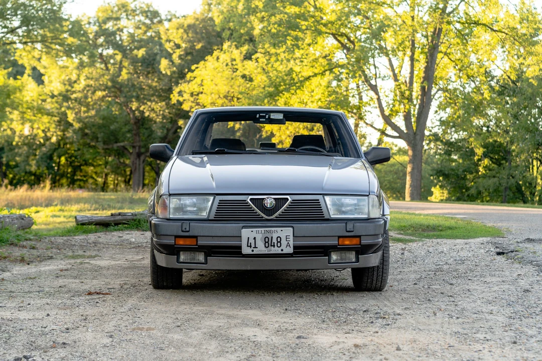 1988 Alfa Romeo 75/Milano - Image 3 of 31