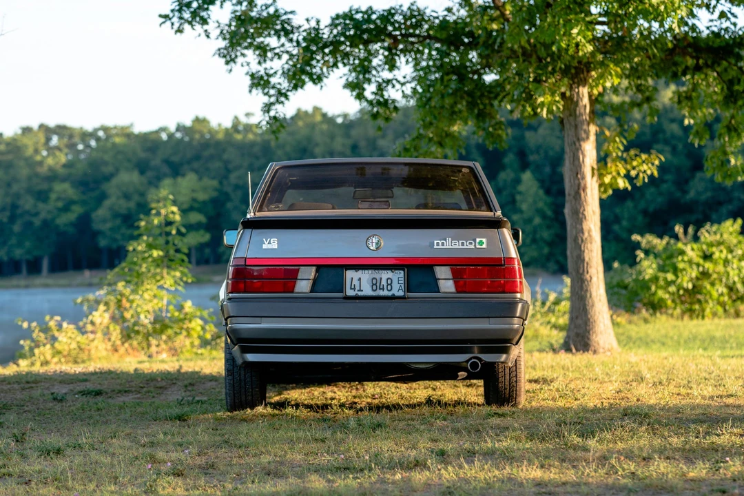 1988 Alfa Romeo 75/Milano - Image 19 of 31