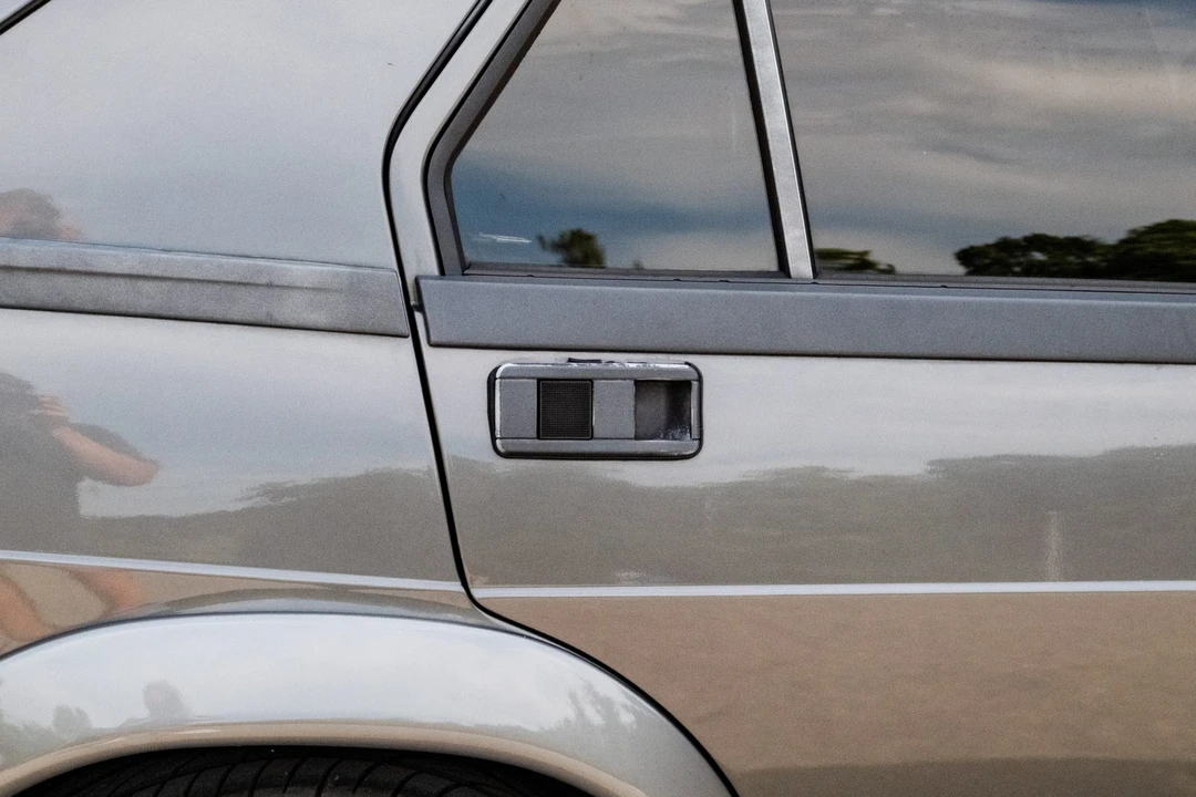 1988 Alfa Romeo 75/Milano - Image 30 of 31