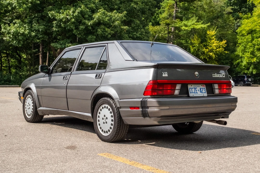 1988 Alfa Romeo 75/Milano - Image 8 of 31