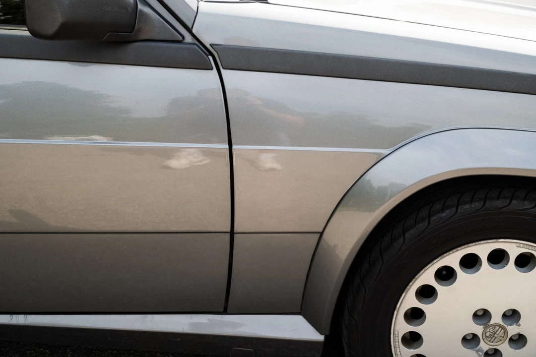 1988 Alfa Romeo 75/Milano - Image 19 of 31