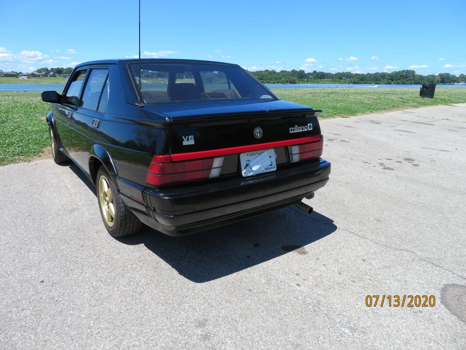 1988 Alfa Romeo 75/Milano - Image 9 of 31