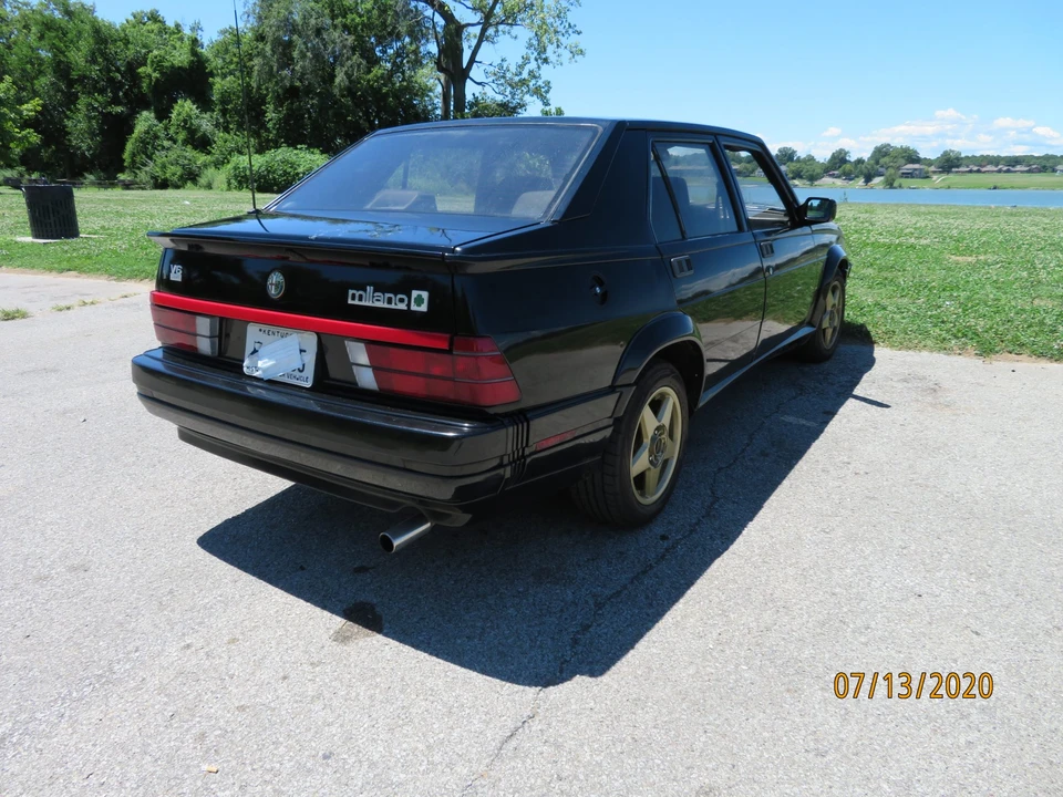 1988 Alfa Romeo 75/Milano - Image 6 of 31