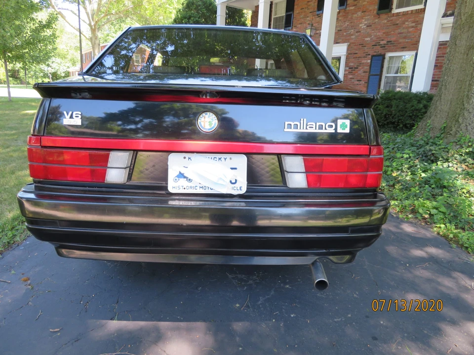 1988 Alfa Romeo 75/Milano - Image 18 of 31