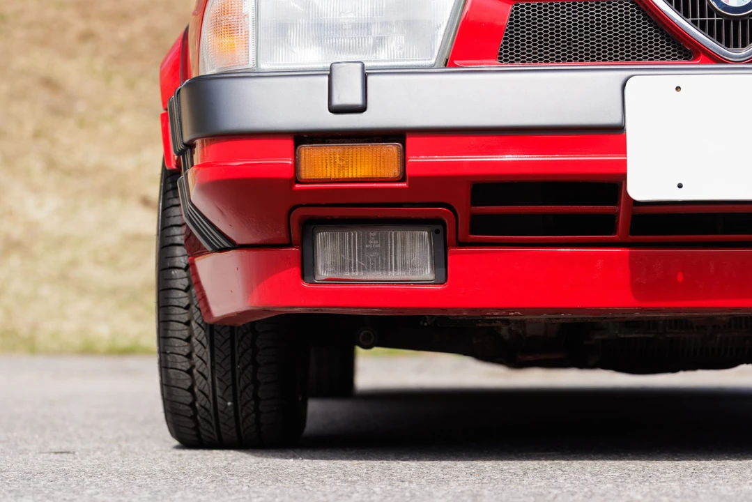 1988 Alfa Romeo 75/Milano - Image 23 of 31