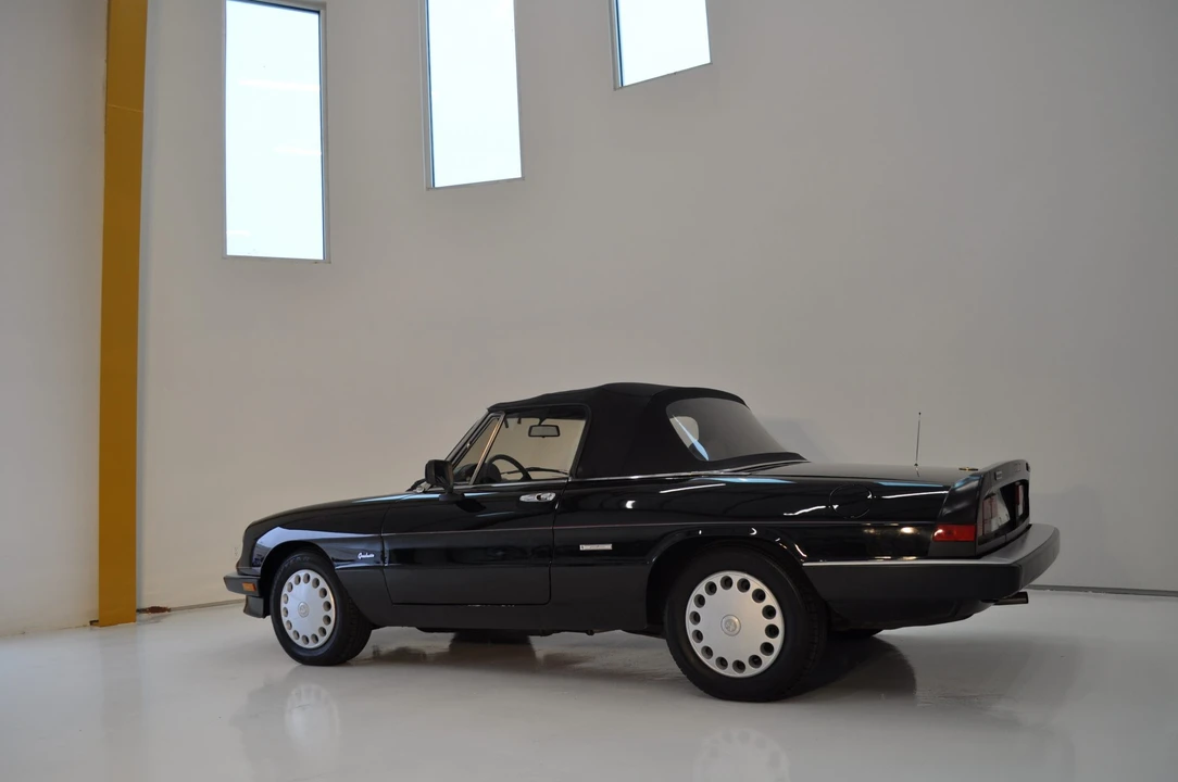 1988 Alfa Romeo Series 3 - Image 27 of 31