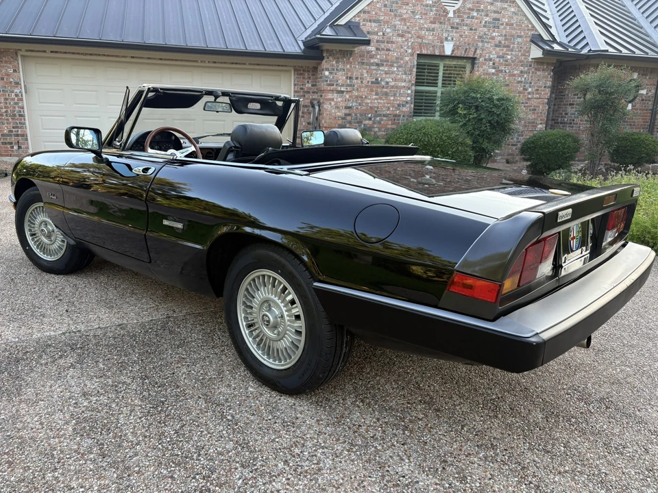 1988 Alfa Romeo Series 3 - Image 18 of 31
