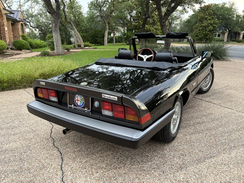 1988 Alfa Romeo Series 3 - Image 31 of 31