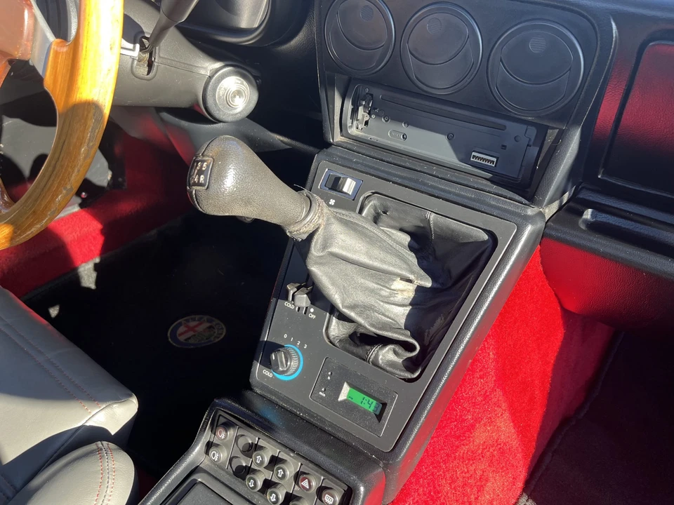 1988 Alfa Romeo Series 3 - Image 29 of 31