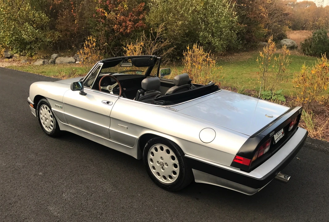 1988 Alfa Romeo Series 3 - Image 9 of 31