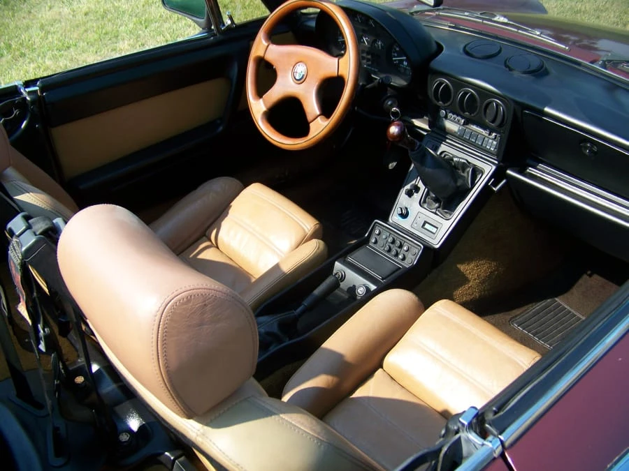 1988 Alfa Romeo Series 3 - Image 3 of 6