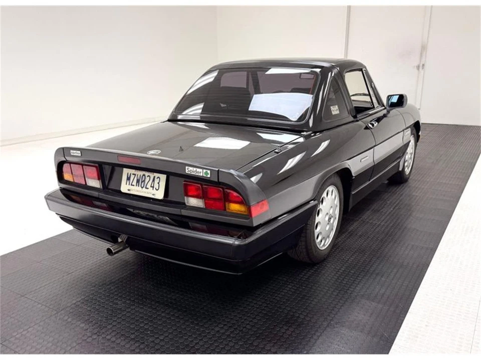 1988 Alfa Romeo Series 3 - Image 11 of 31