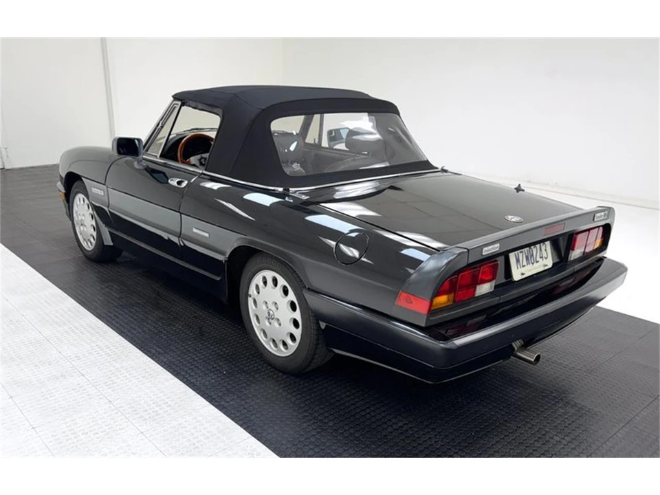 1988 Alfa Romeo Series 3 - Image 8 of 31