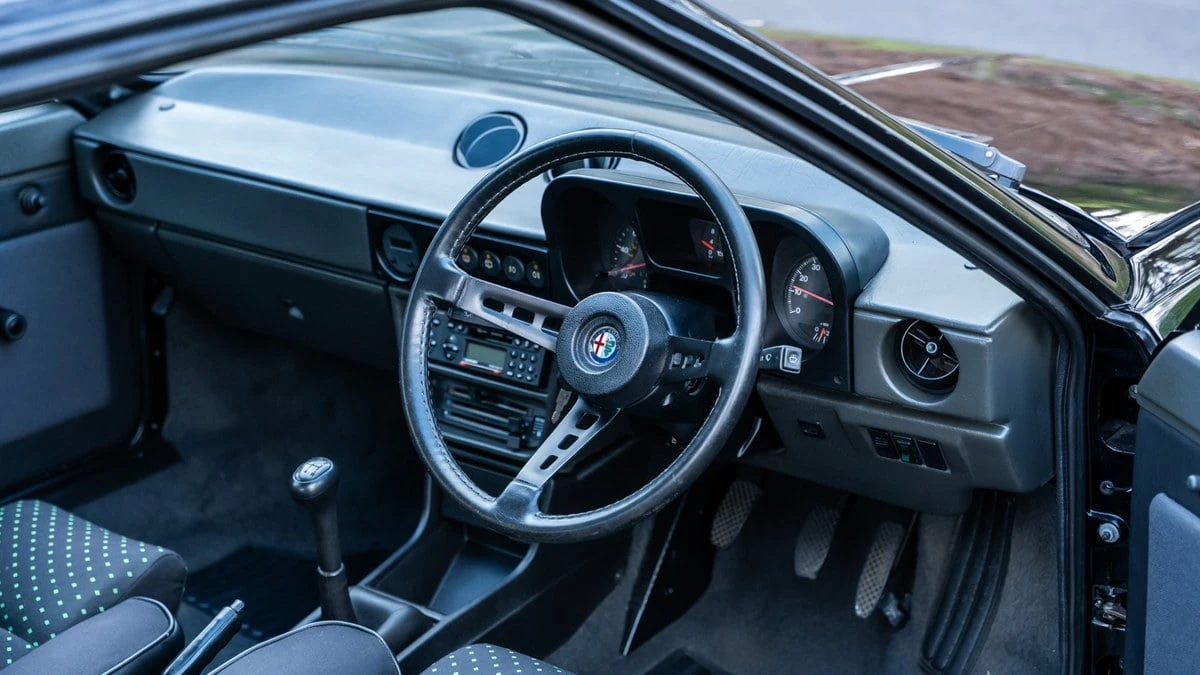 1988 Alfa Romeo Sprint 2nd Gen - Image 16 of 30