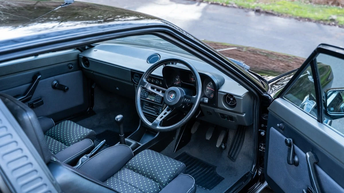 1988 Alfa Romeo Sprint 2nd Gen - Image 15 of 30