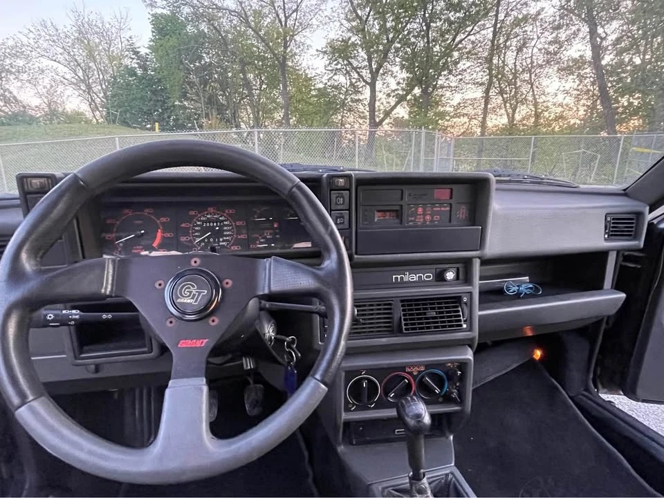 1988 Alfa Romeo 75/Milano - Image 11 of 14
