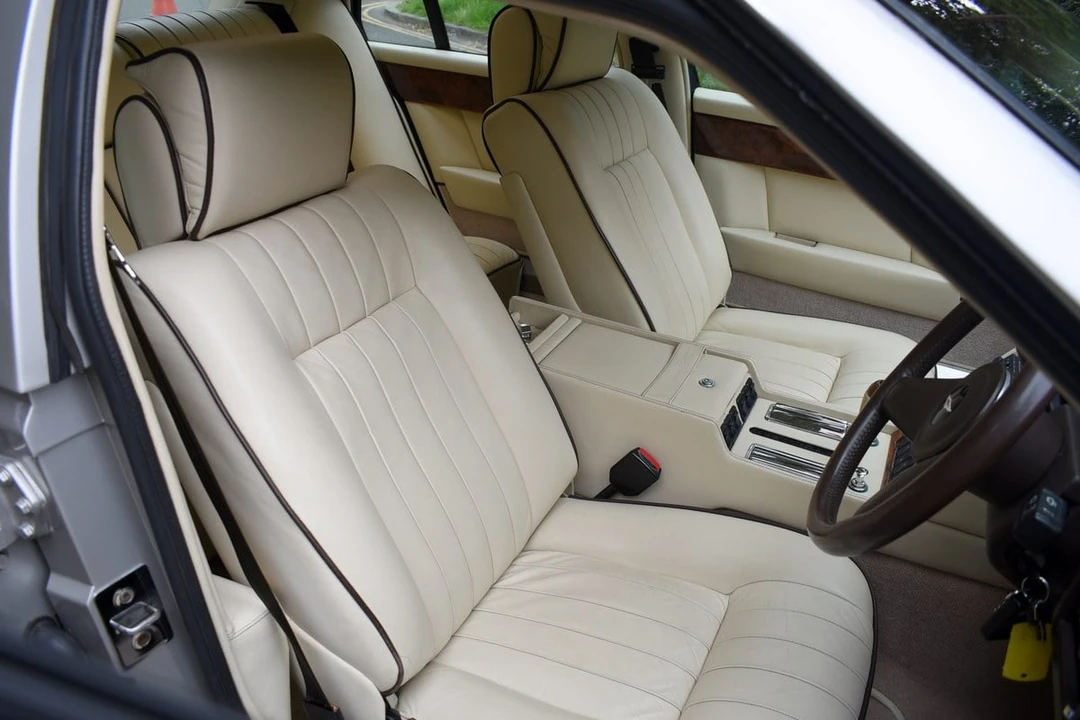 1988 Aston Martin Lagonda - Image 27 of 30