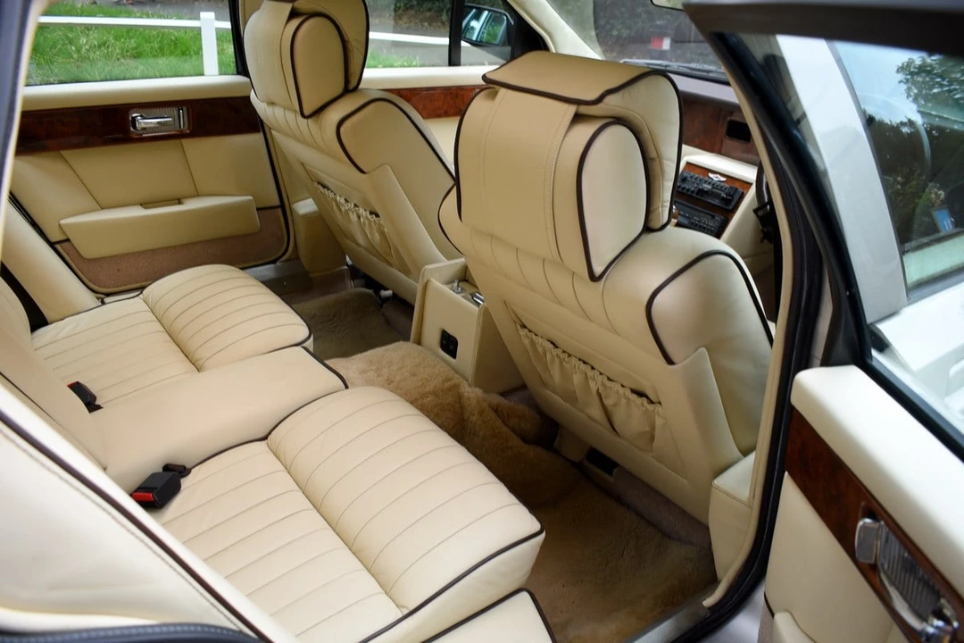 1988 Aston Martin Lagonda - Image 21 of 30